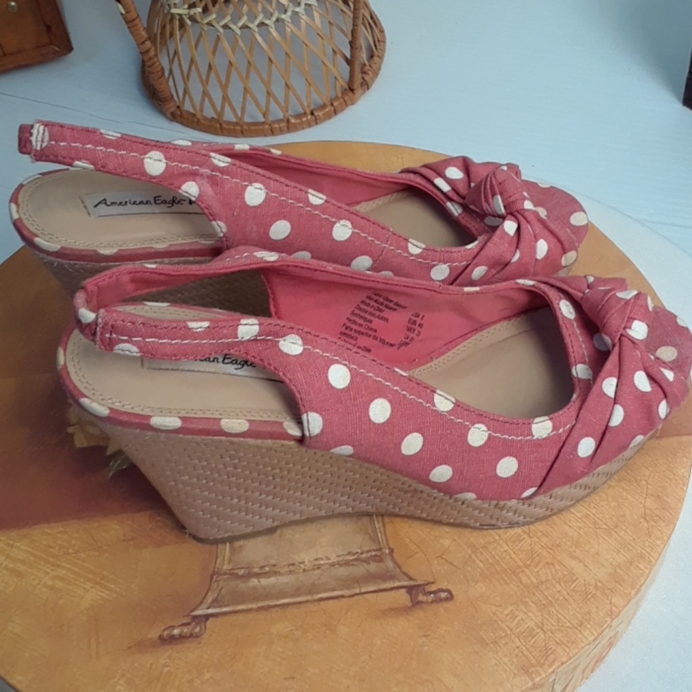 American Eagle wedges size 8 - Picture 2 of 8
